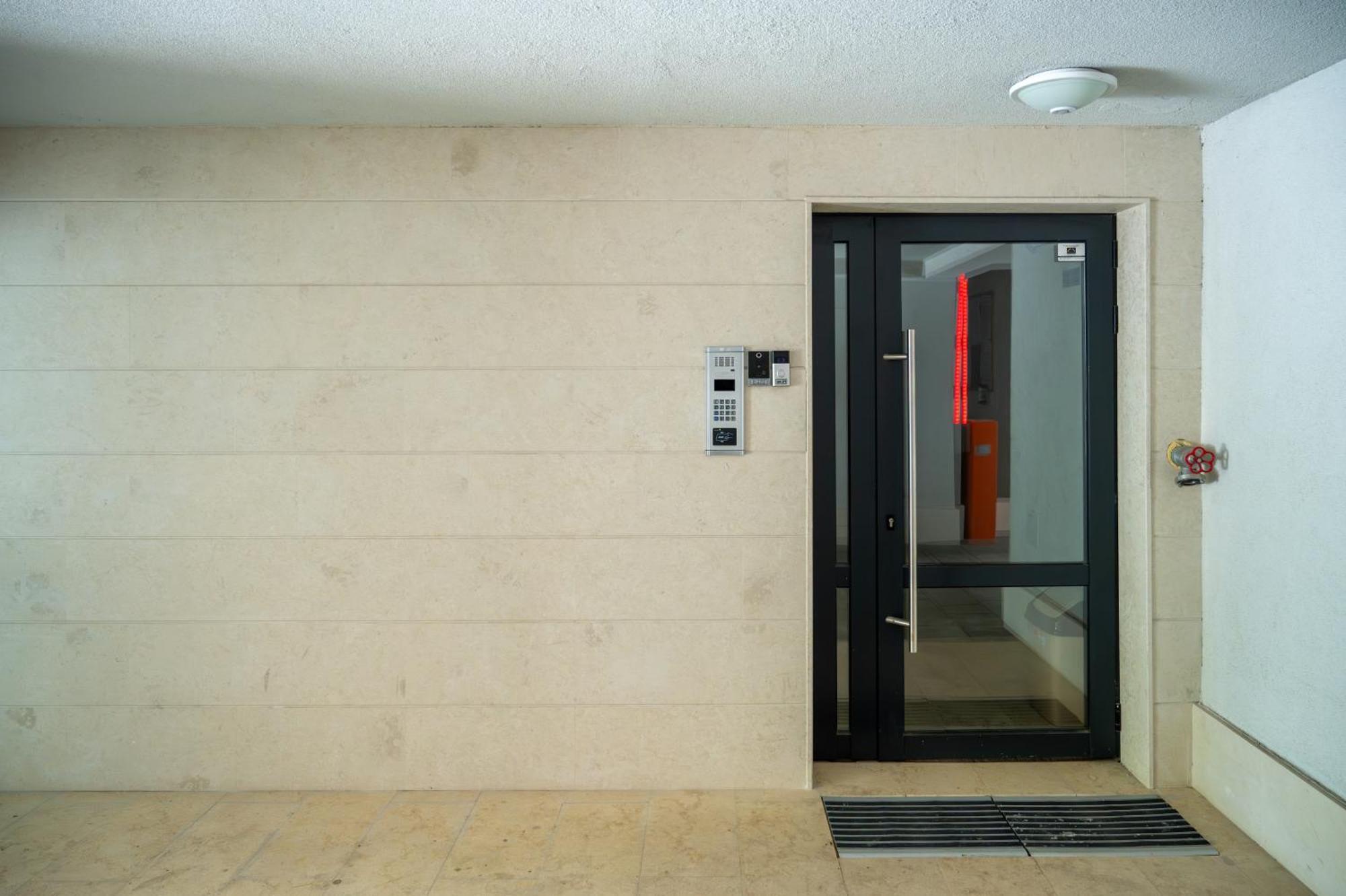 Bright Studio In The City Center صوفيا المظهر الخارجي الصورة